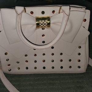 NEVER USED pale pink Betsey Johnson Purse